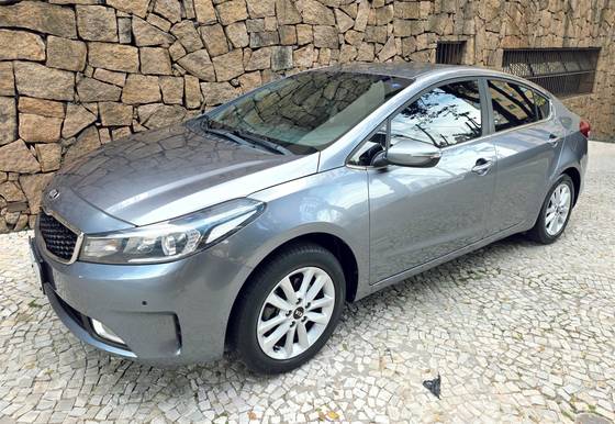 KIA CERATO 1.6 SX 16V FLEX 4P AUTOMÁTICO